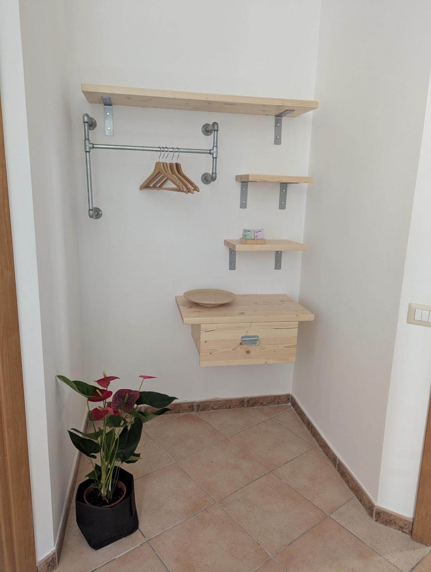 R2r Vatican Retreat Guest house